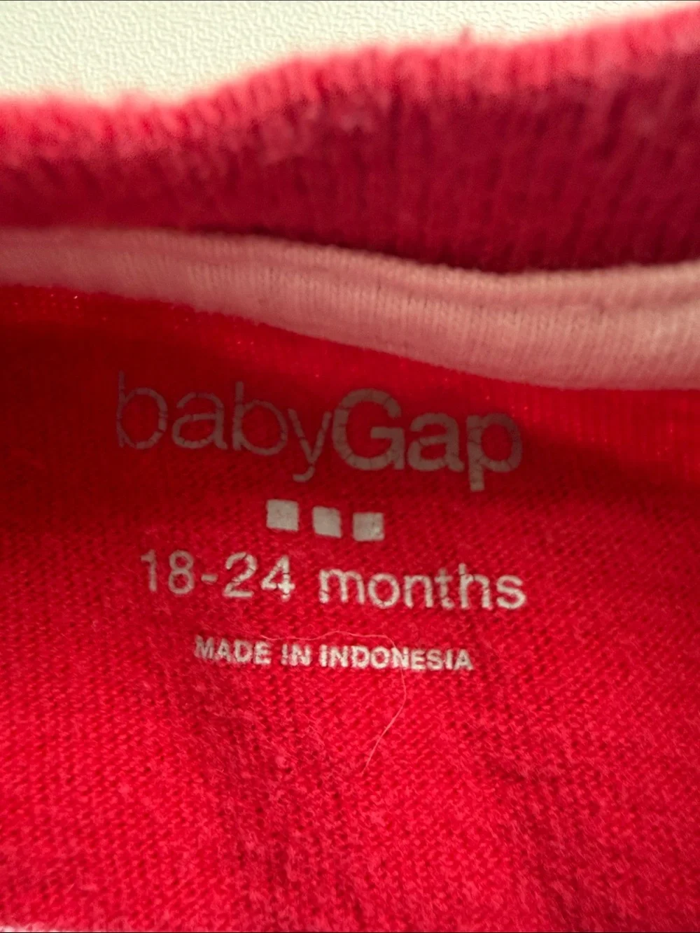 GAP Red and Blue Striped Short Sleeve Tee